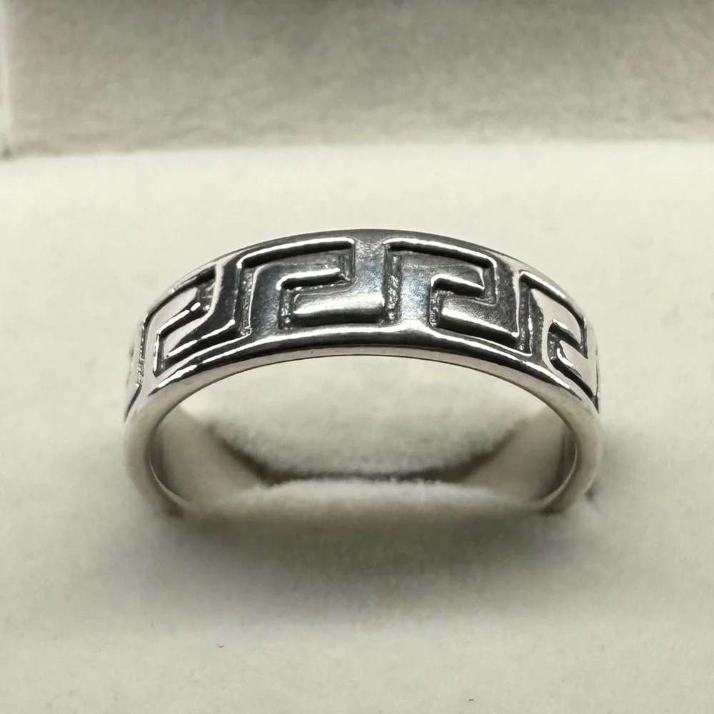 Greek Key 925 Sterling Silver Ring Band Size 7.75